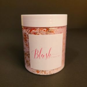 Unisex Luxury Bath Salts in Lavender